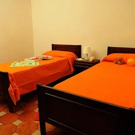 Quadrilocale 8 Pax Centola